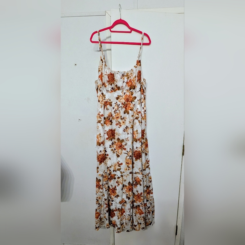 ARULA Floral Maxi Dress - Cream and Brown